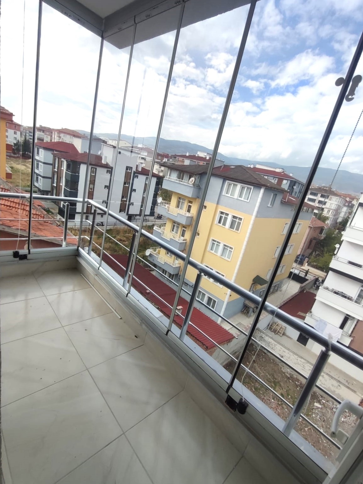 ZİRVE EMLAKTAN MAHSEN MAH. KOZLAR SK.TA KİRALIK 2+1 DAİRE fotoğraf 4