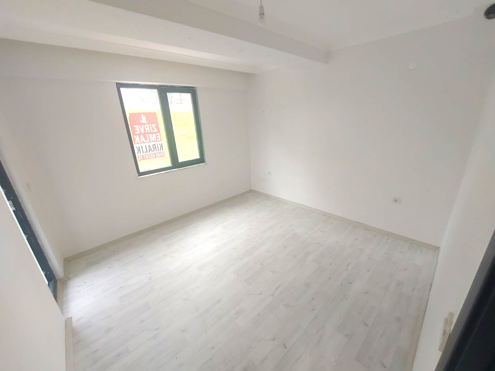 ZİRVE EMLAKTAN SOFULAR MH.DE KİRALIK 1+1 DAİRE fotoğraf 4