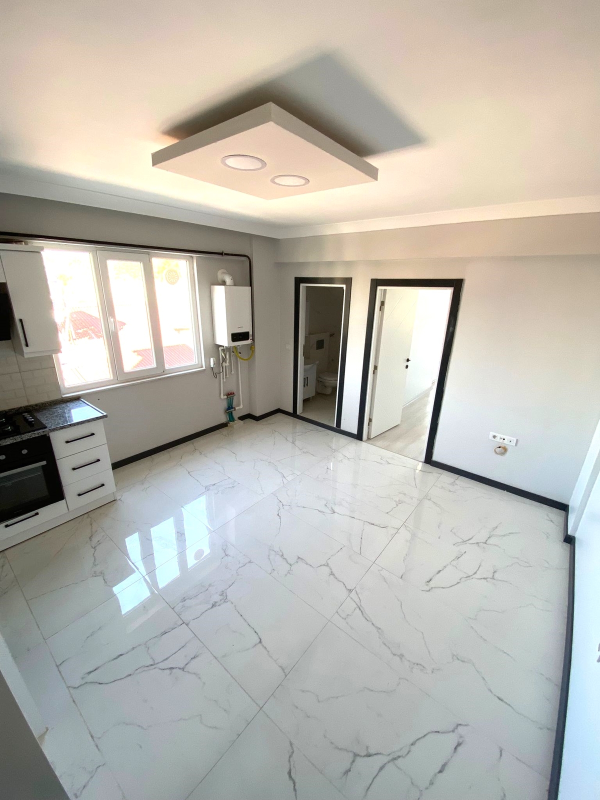 ZİRVE EMLAKTAN SOFULAR MAH.DE SATILIK 1+1 DAİRE fotoğraf 4